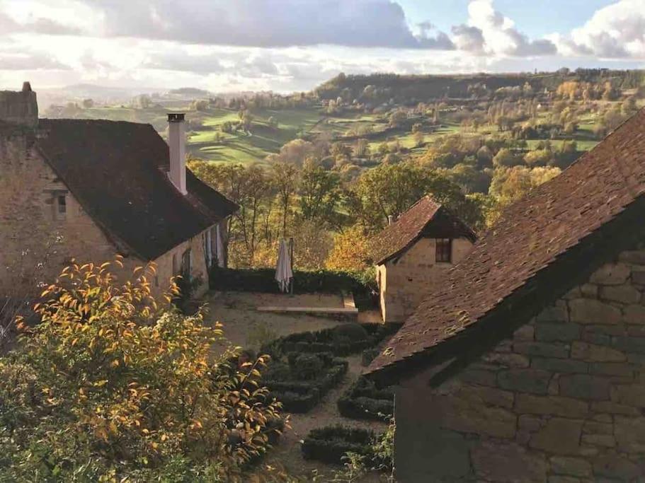 Le Haut Repaire Coubjours Exterior foto