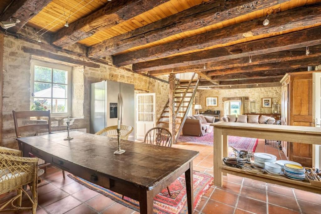 Le Haut Repaire Coubjours Habitación foto